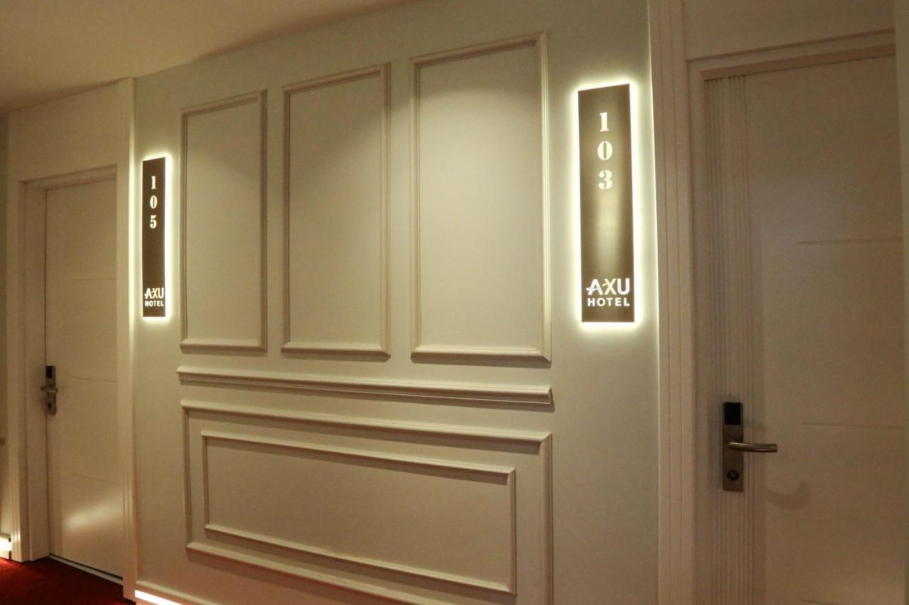 Axu Airport Hotel Arnavutkoy Exterior photo A wall panel