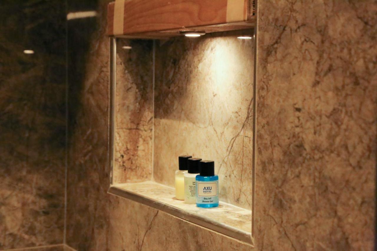 Axu Airport Hotel Arnavutkoy Exterior photo A niche in a shower