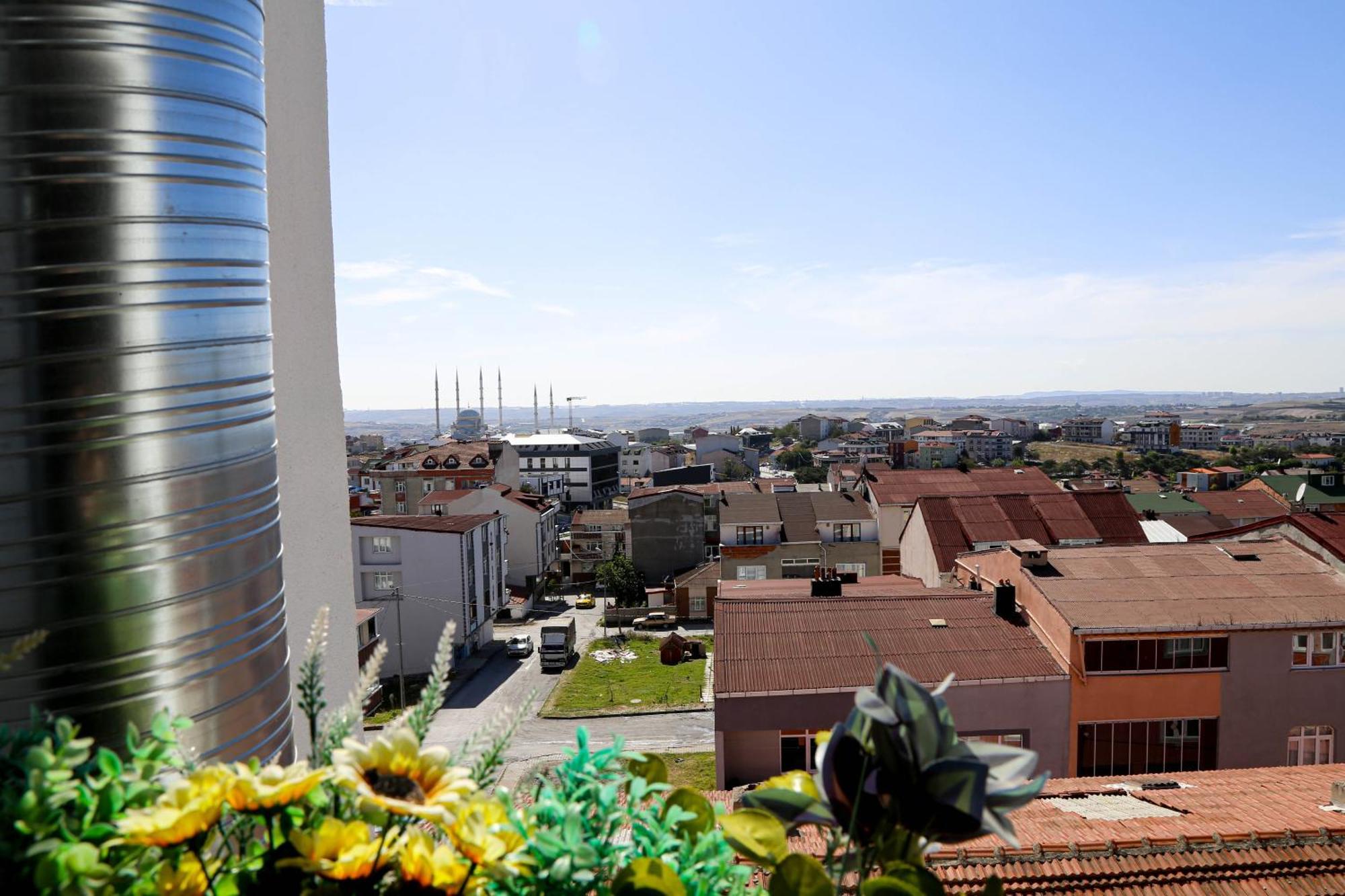 Axu Airport Hotel Arnavutkoy Exterior photo View of the city