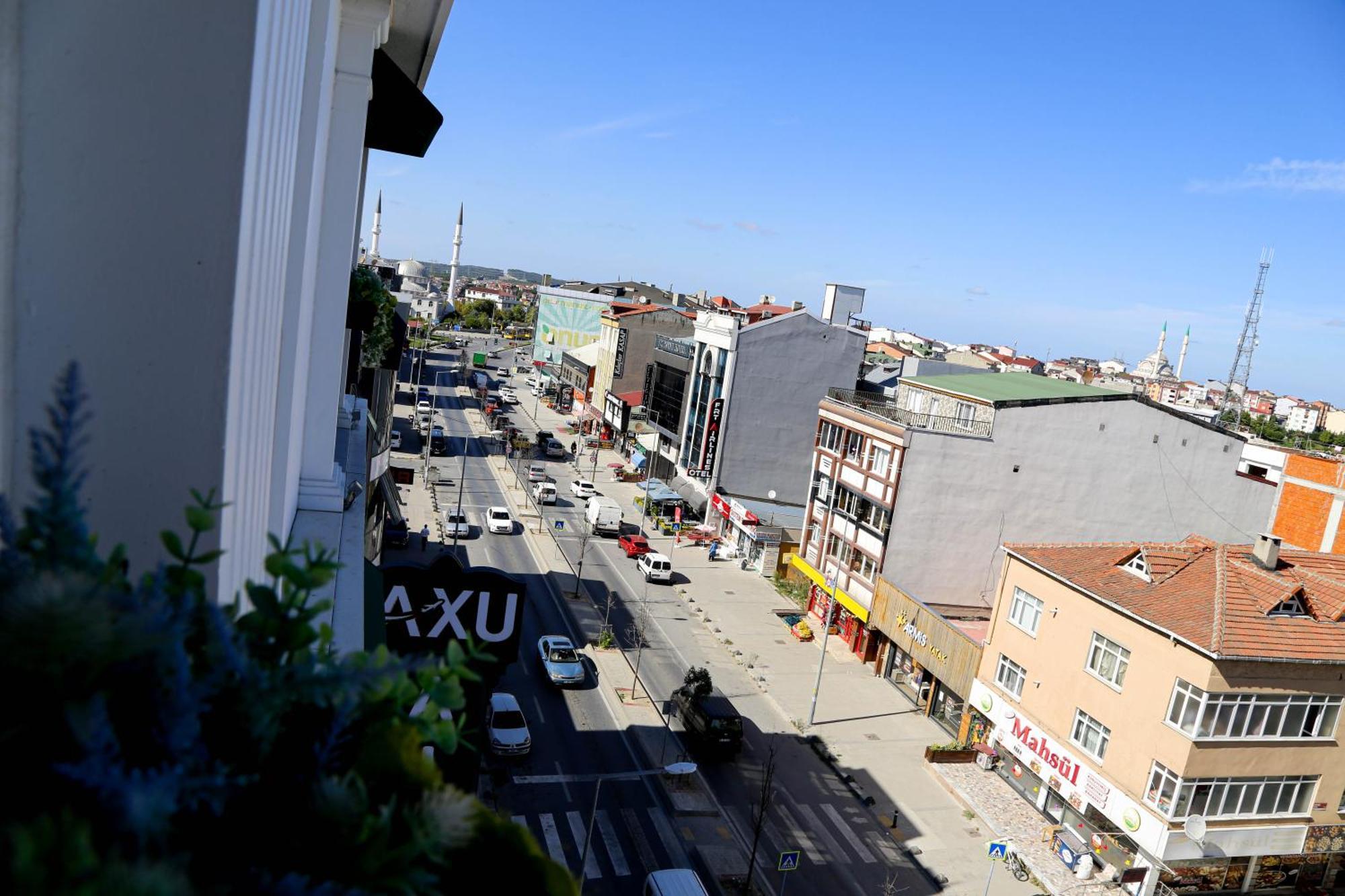 Axu Airport Hotel Arnavutkoy Exterior photo A view of the city center