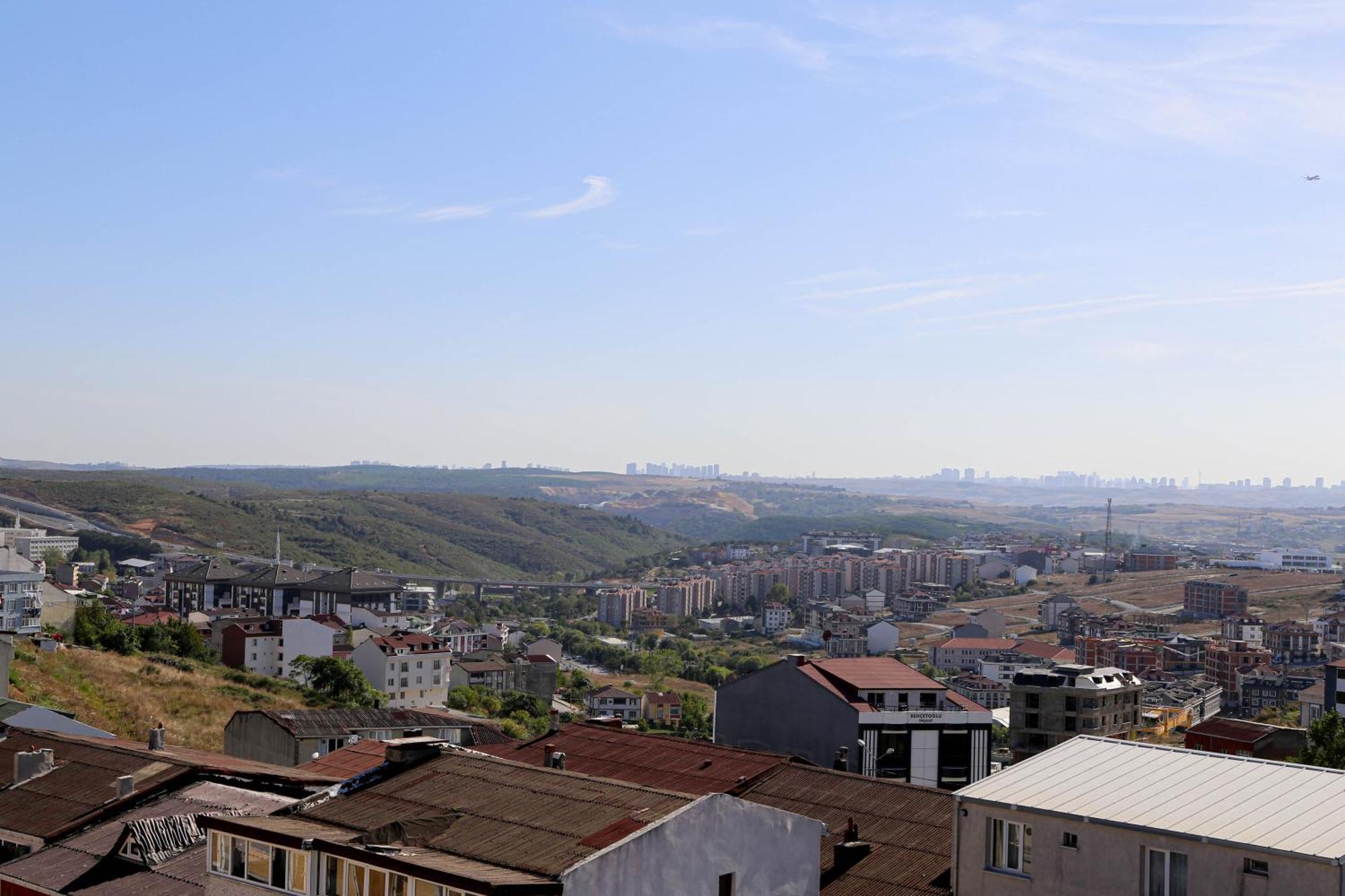 Axu Airport Hotel Arnavutkoy Exterior photo View of the city
