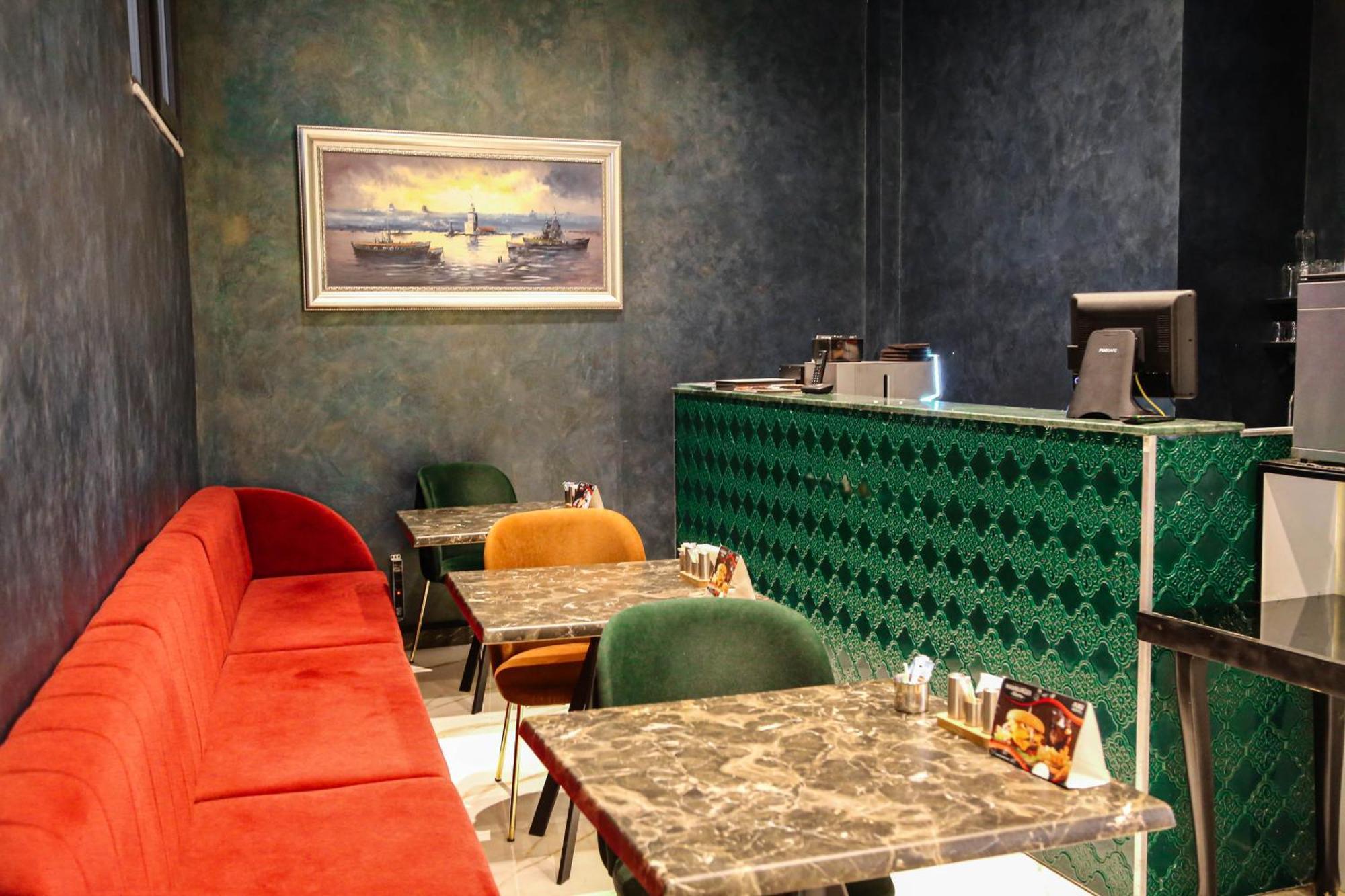 Axu Airport Hotel Arnavutkoy Exterior photo Interior of a restaurant in the city of Tehran